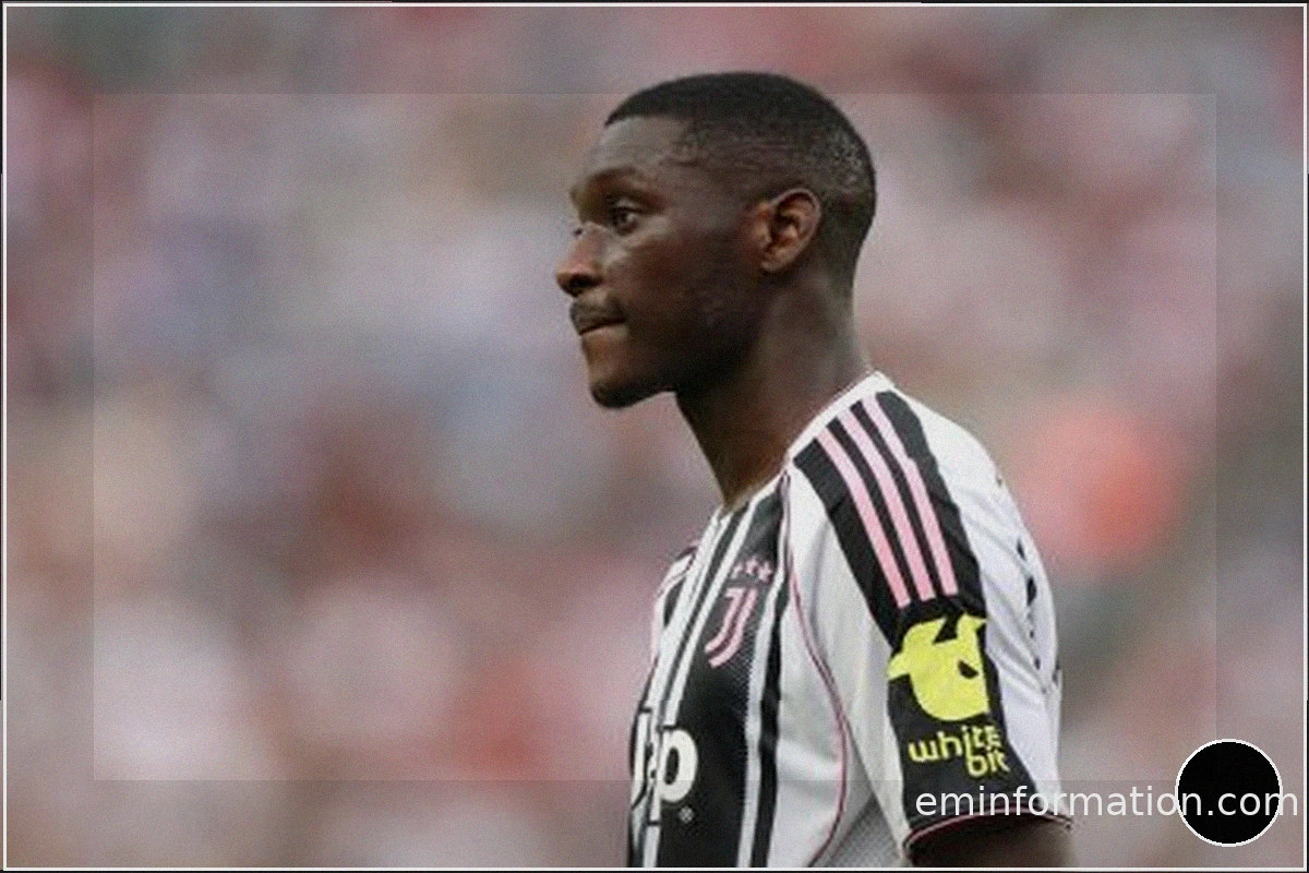 Juventus Transfer Hopes for Kolo Muani Remain High as He Trains with PSG U19s
